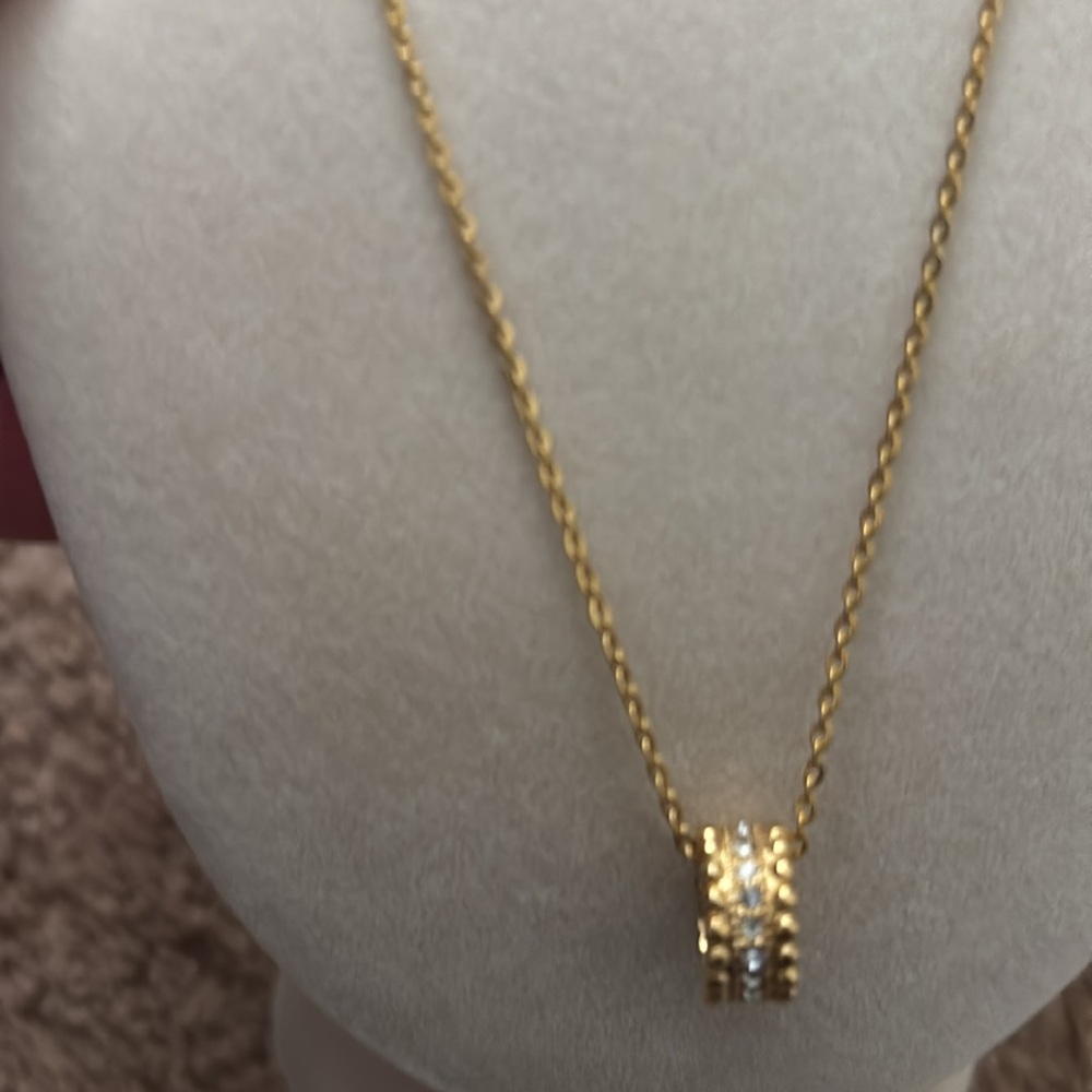 QVC necklace - Picture 2 of 4